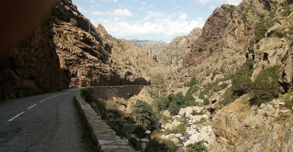 Dans le fond des gorges