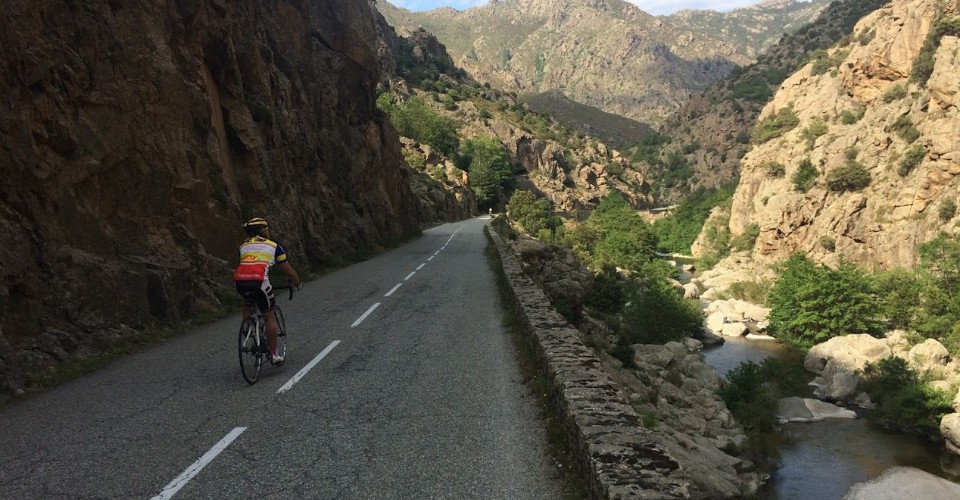 Trop près du vide, j'ai le vertige