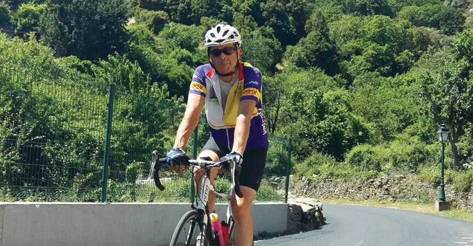 Le goudron chauffe, les pieds aussi