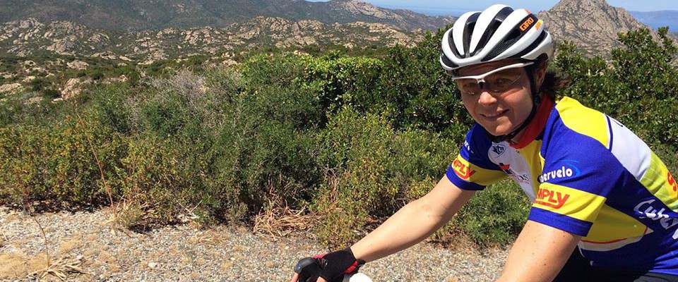 Valérie sourit, elle a confondu dessert et désert !