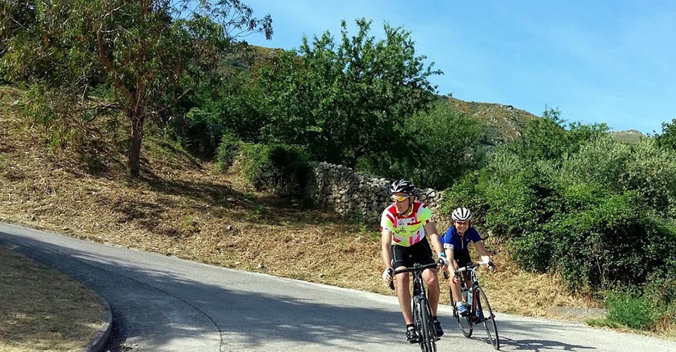 Belle courbe. Bien les mains, Valérie !