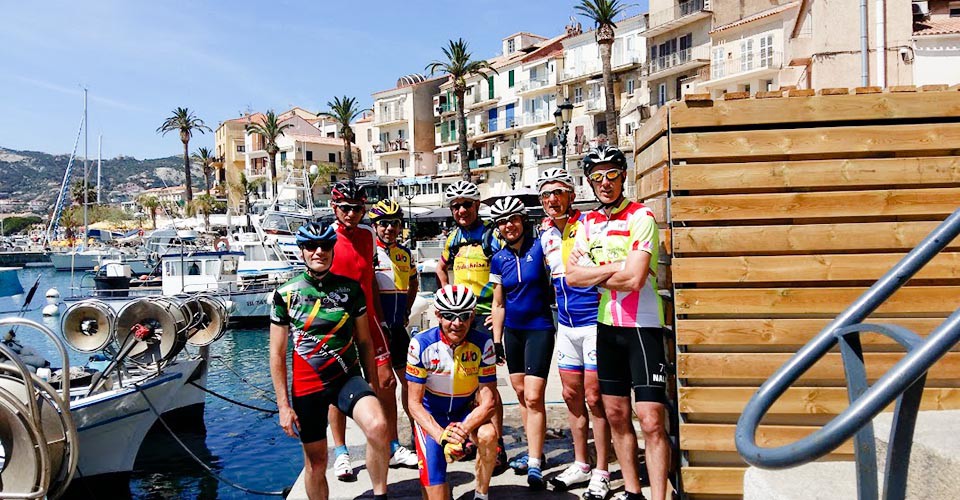 Sur les quais de Calvi. Une halte obligatoire