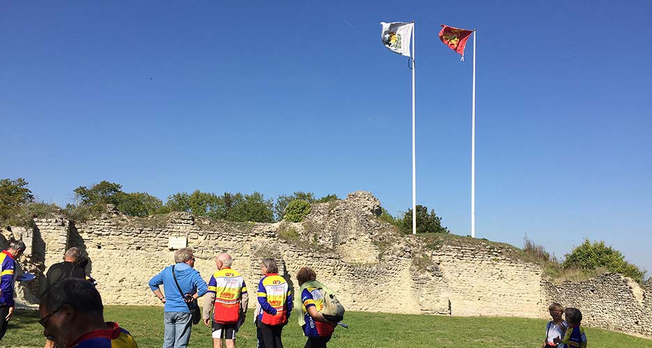 La petite troupe sous les couleurs de la Normandie