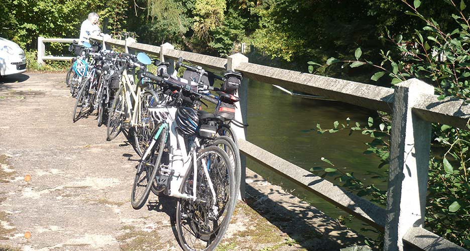 Les bécanes se prélassent sur l'Eure