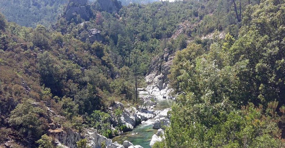 La Fium' Orbo dans le défilé de Strette
