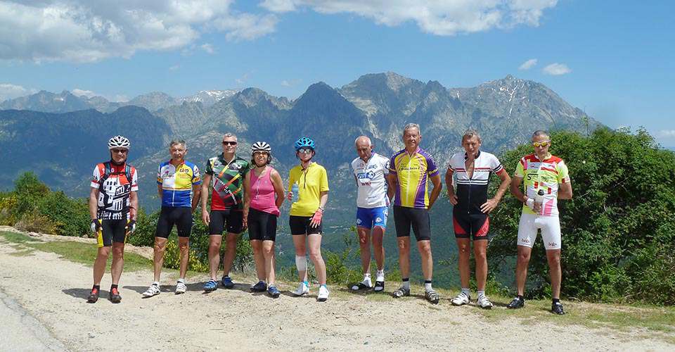 24 - Guirlande multicolore