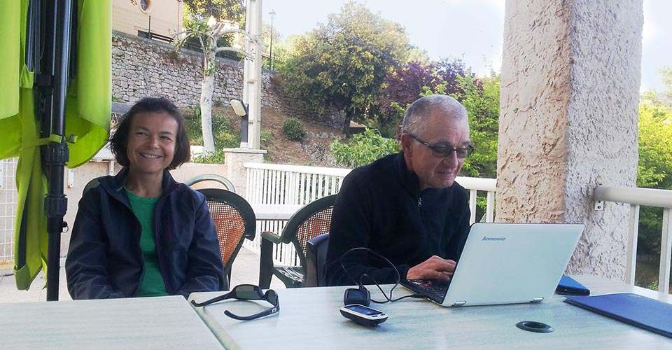 30 - Alors  là on tourne à gauche, puis à droite, puis à gauche, etc