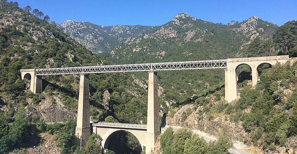 8 - Viaduc ferroviaire du Vecchio construit par Eiffel