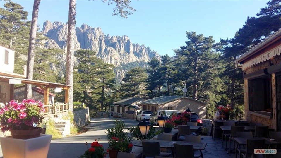 1__lever_de_soleil_sur_les_aiguilles_de_bavella