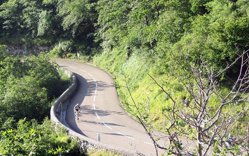 Col du Benas. 10,8 km. 795 m