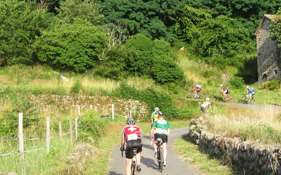Les prémices du terrible Teste rouge. 1079 m, 14,7 km