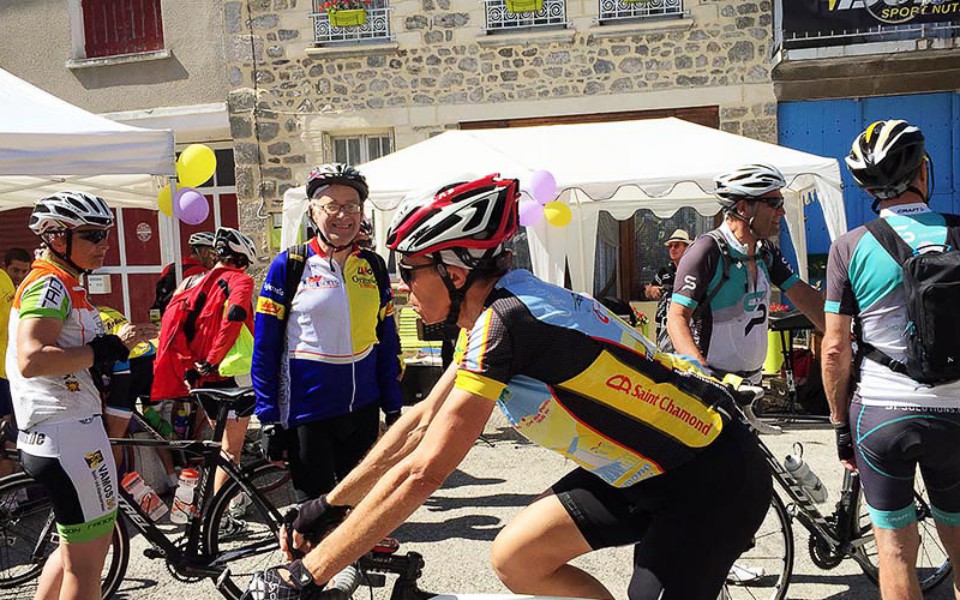 Rochepaule, dans une heure, c'est le métro aux heures de pointe